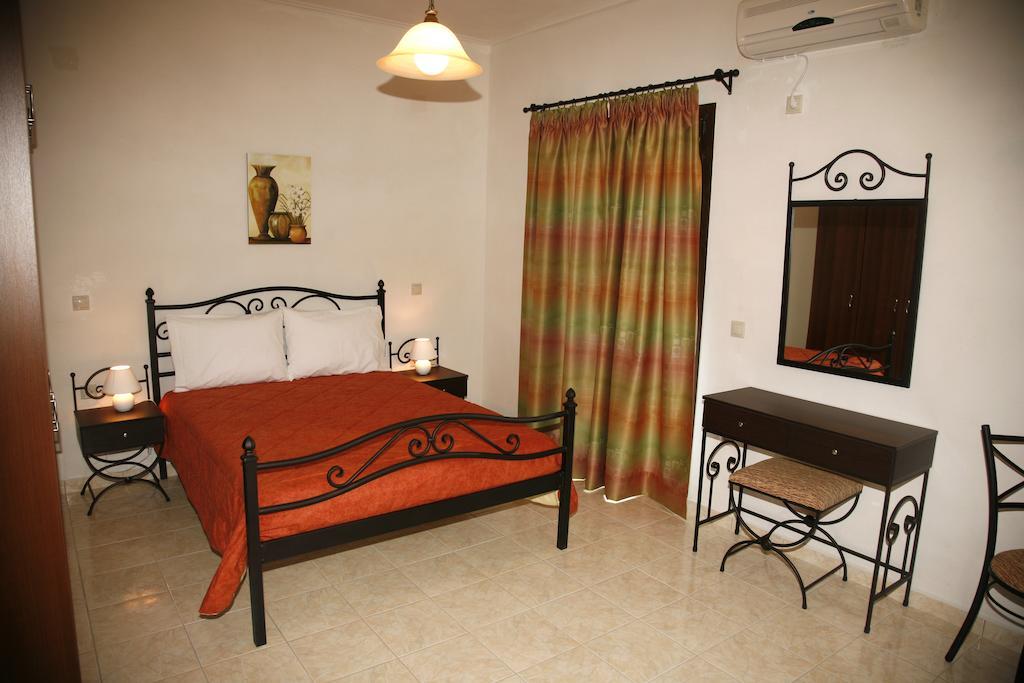 Andriani-Michalis Studios Vasilikí Eksteriør bilde