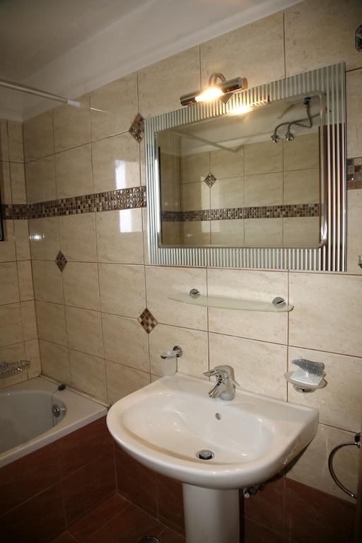 Andriani-Michalis Studios Vasilikí Rom bilde